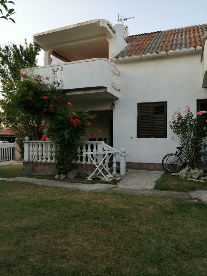Apartmani Petra 브르시 외부 사진