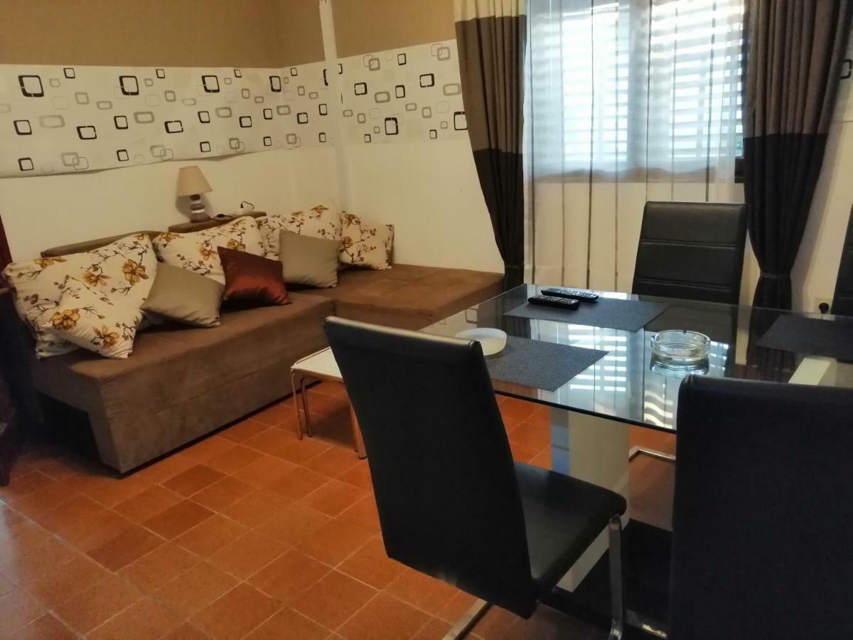 Apartmani Petra 브르시 외부 사진